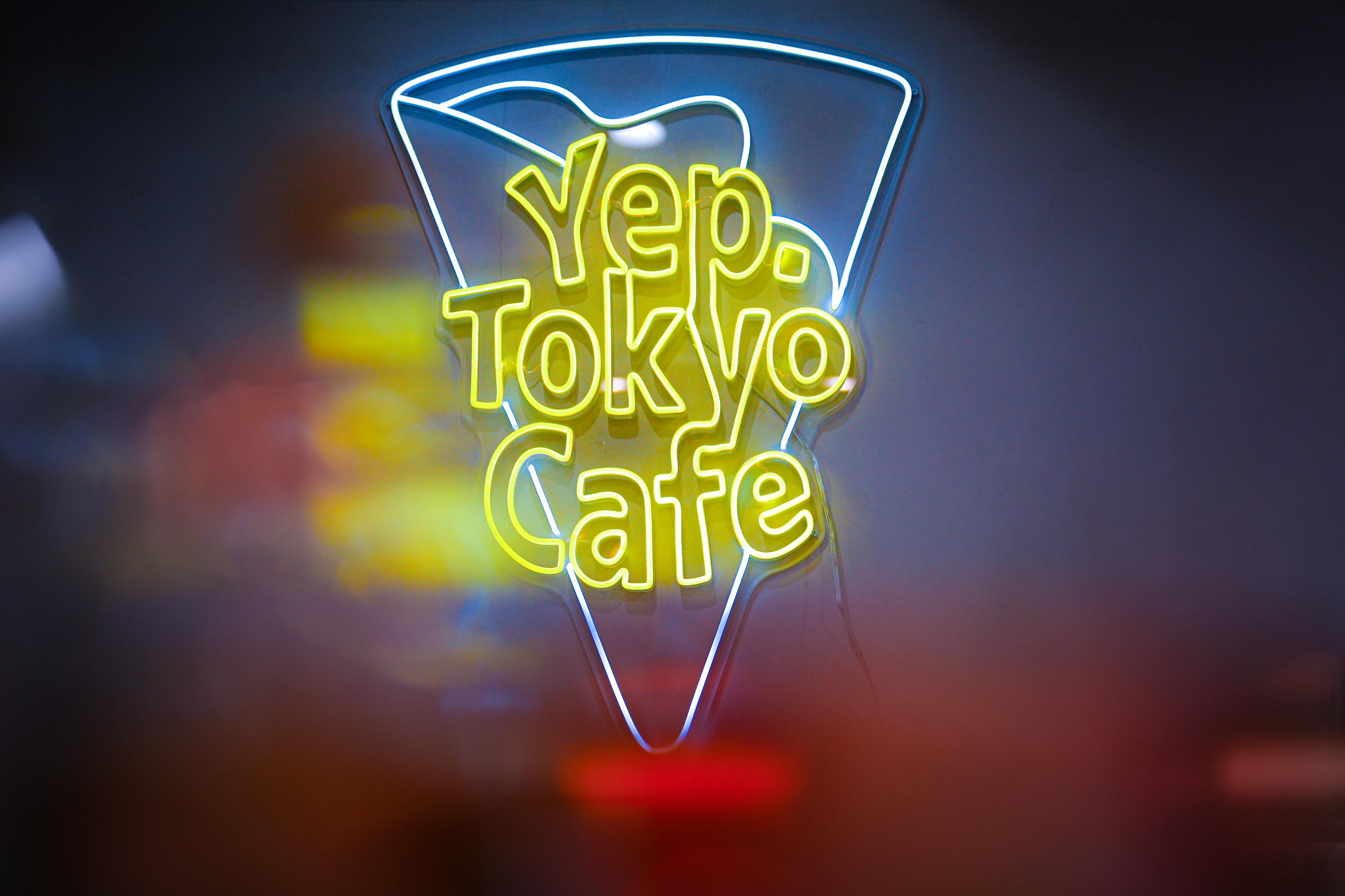 夜のバータイム / クレープ型ネオン